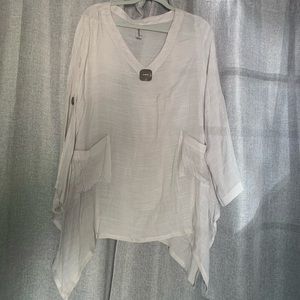 Linen Flowy Blouse